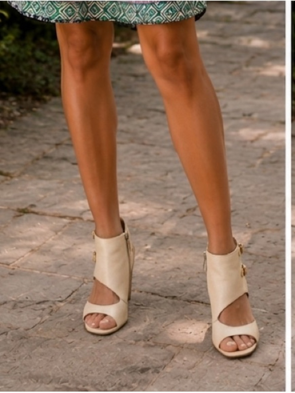 Matt Bernson Neutral Cream Wedge Peep-Toe Ankle Sandals with Side Zip